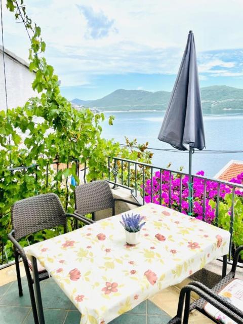 Apartments Bora Neum Bagian luar foto
